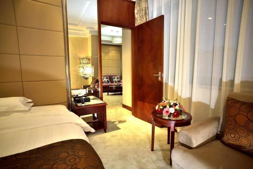 Picturesque Hotel Wuxi  Exterior foto